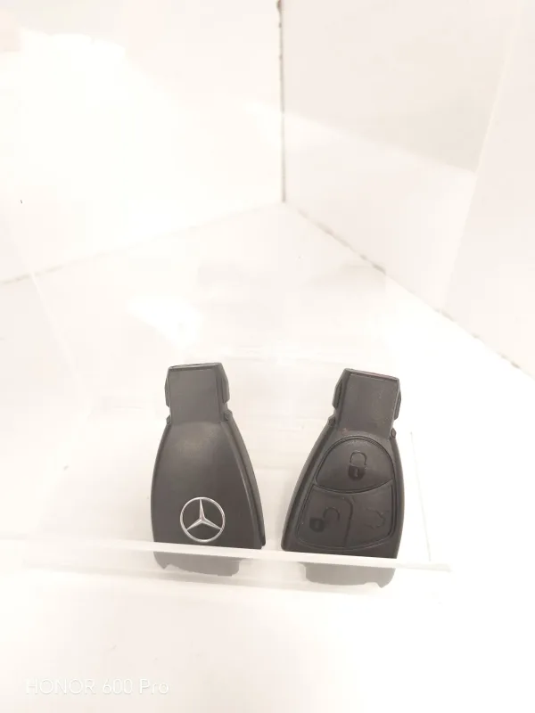 Kućište ključa 3 tastera/Mercedes-Benz